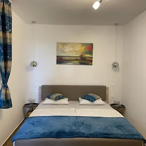 Tormenta Apartment Crikvenica